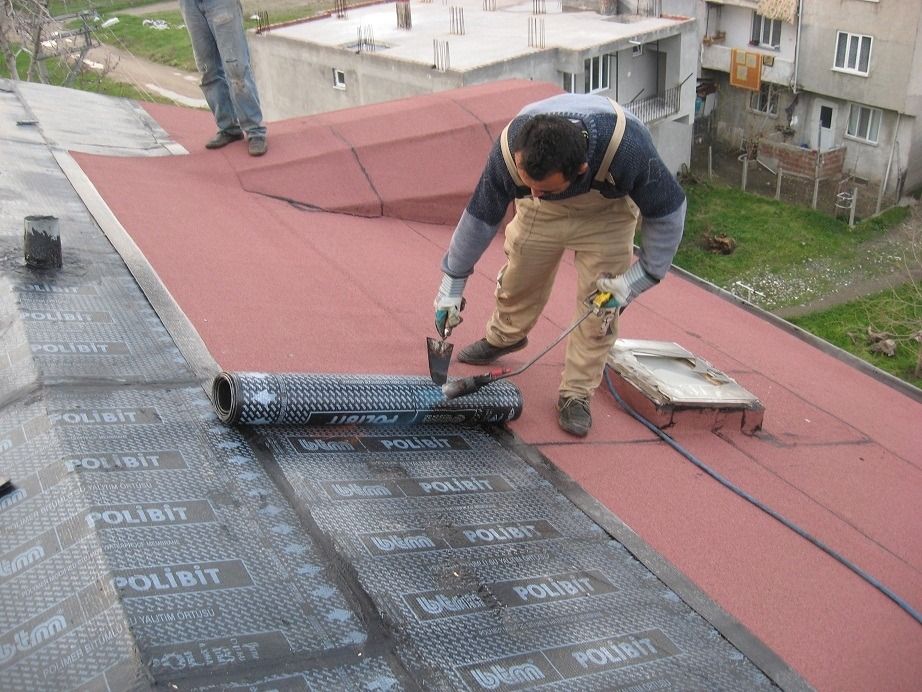Tınaztepe EPDM Kauçuk Çatı – düz çatıda arduvazlı bitümlü membran serimi